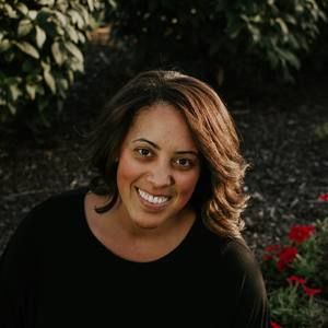 Meet your Posher, Seneatha